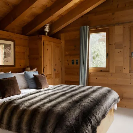 Jenna - By Emerald * וורבייה