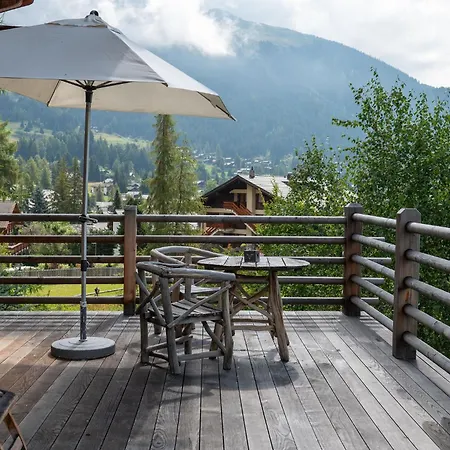 Chalet Jenna - By Emerald *