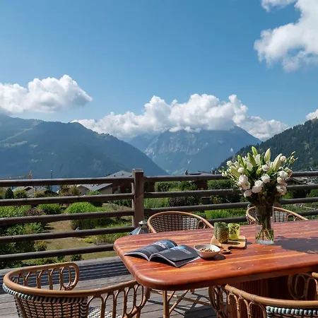 Chalet Jenna - By Emerald