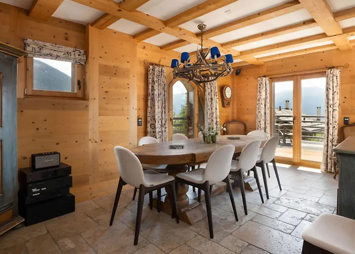 Jenna - By Emerald בקתה וורבייה