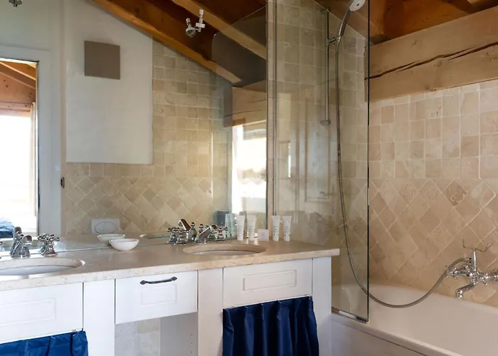 בקתה Jenna - By Emerald וורבייה